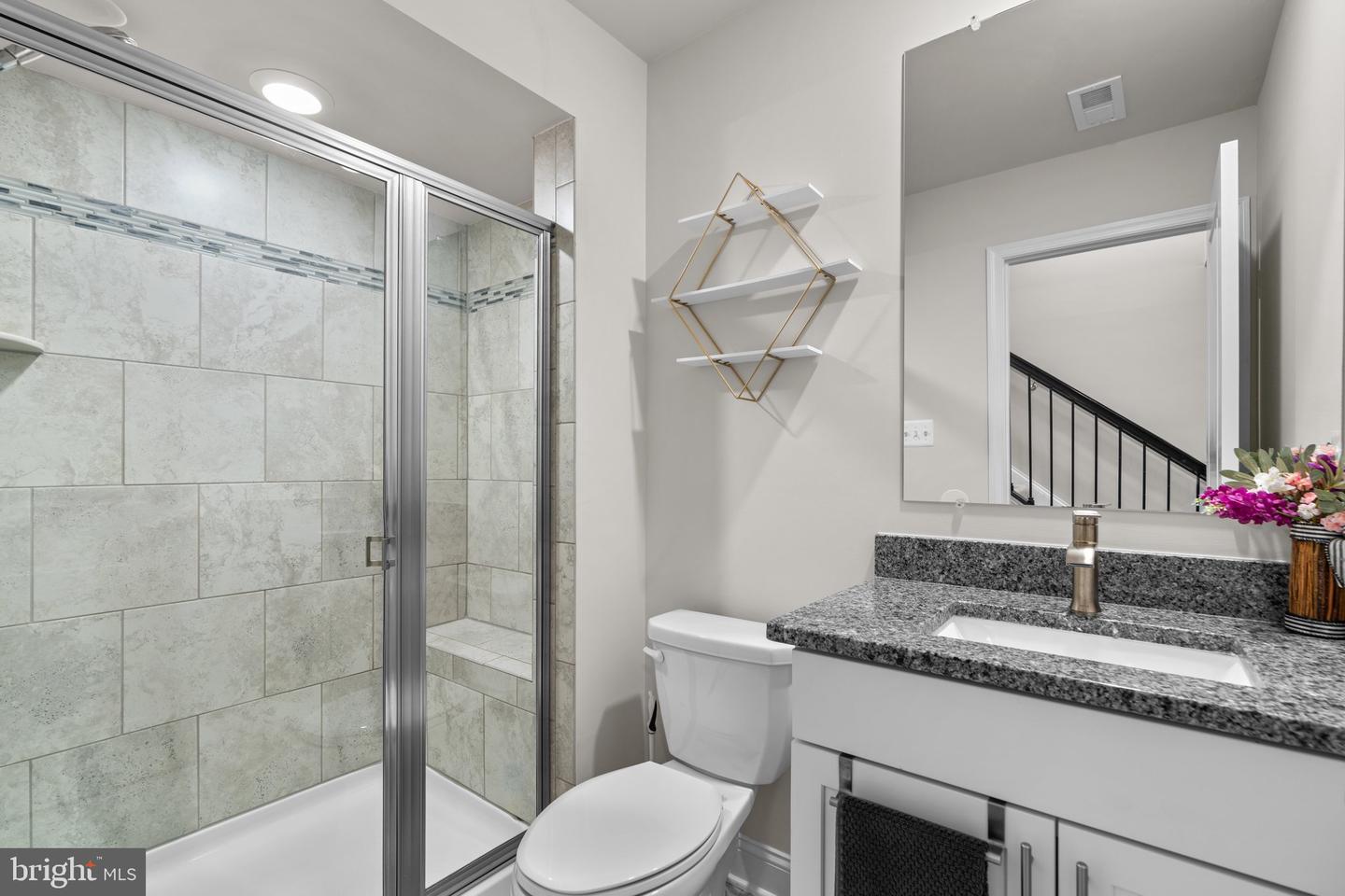 7579 Warburg Way Property Photo 5