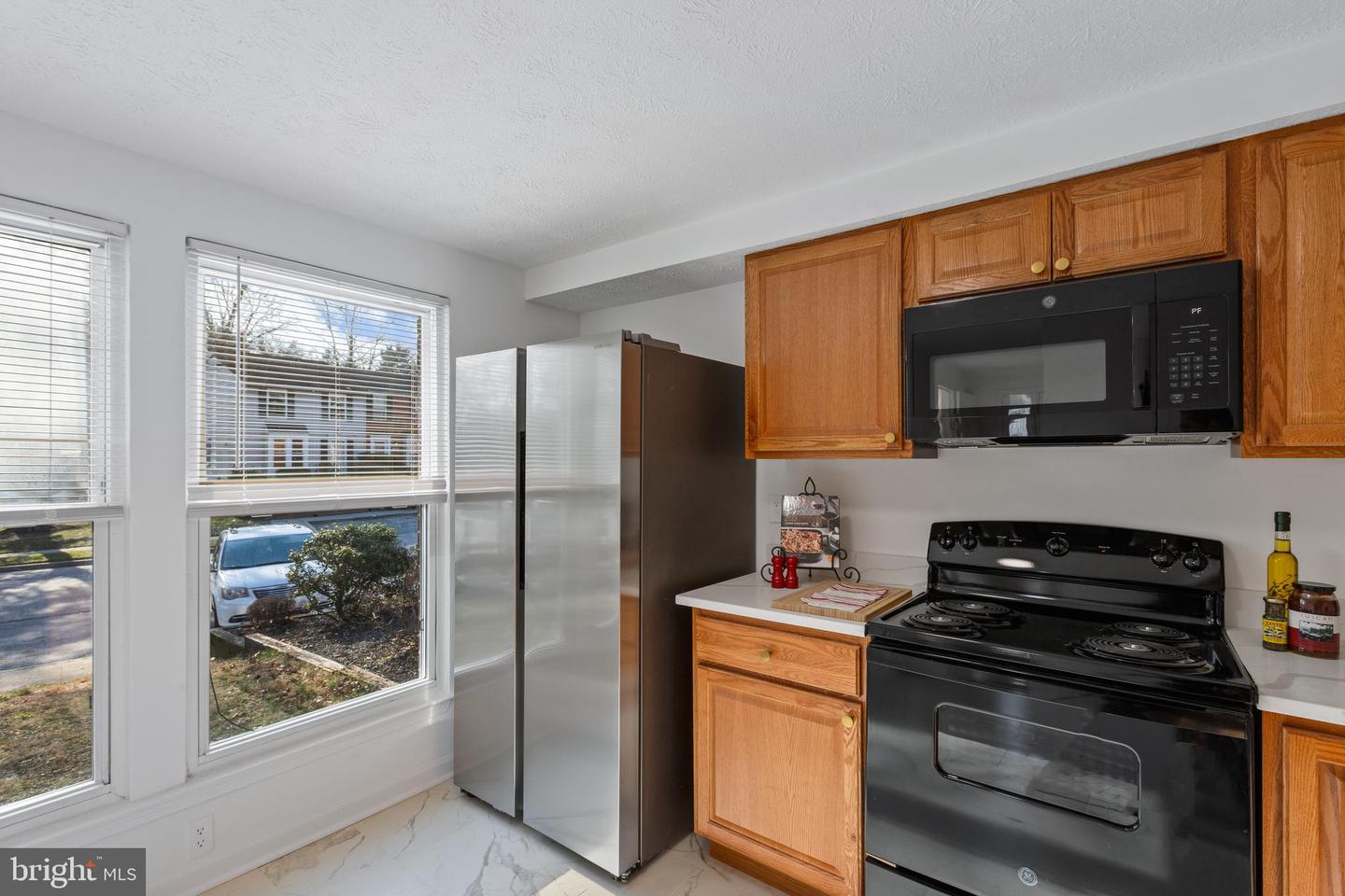 7500 Rain Flower Way Property Photo 5