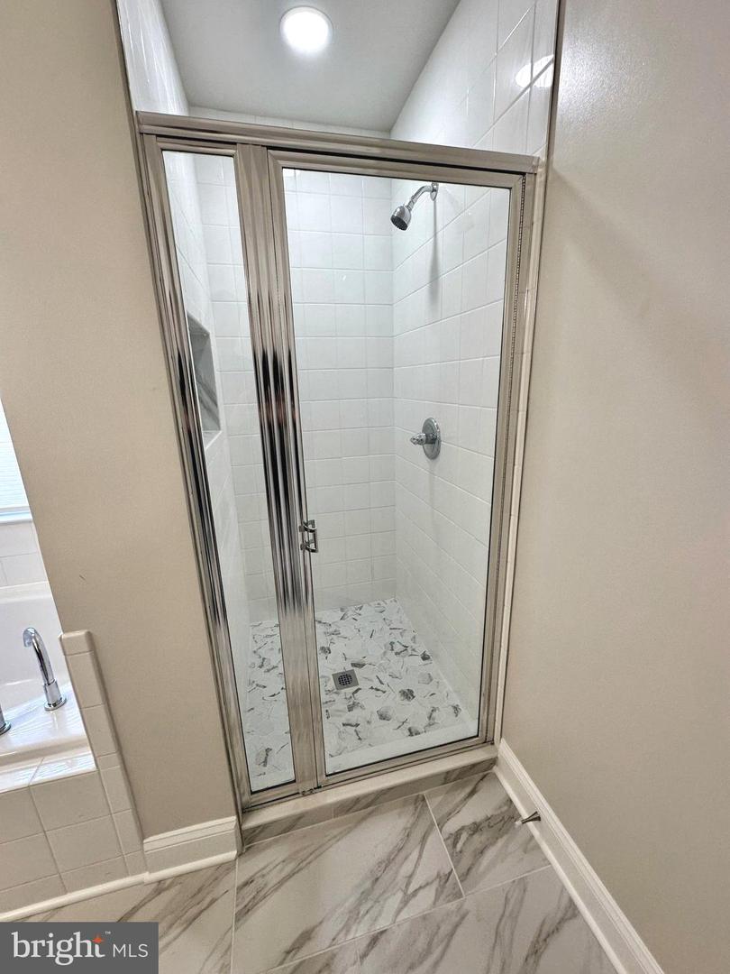 7240 Maidstone Pl #241 Property Photo 19