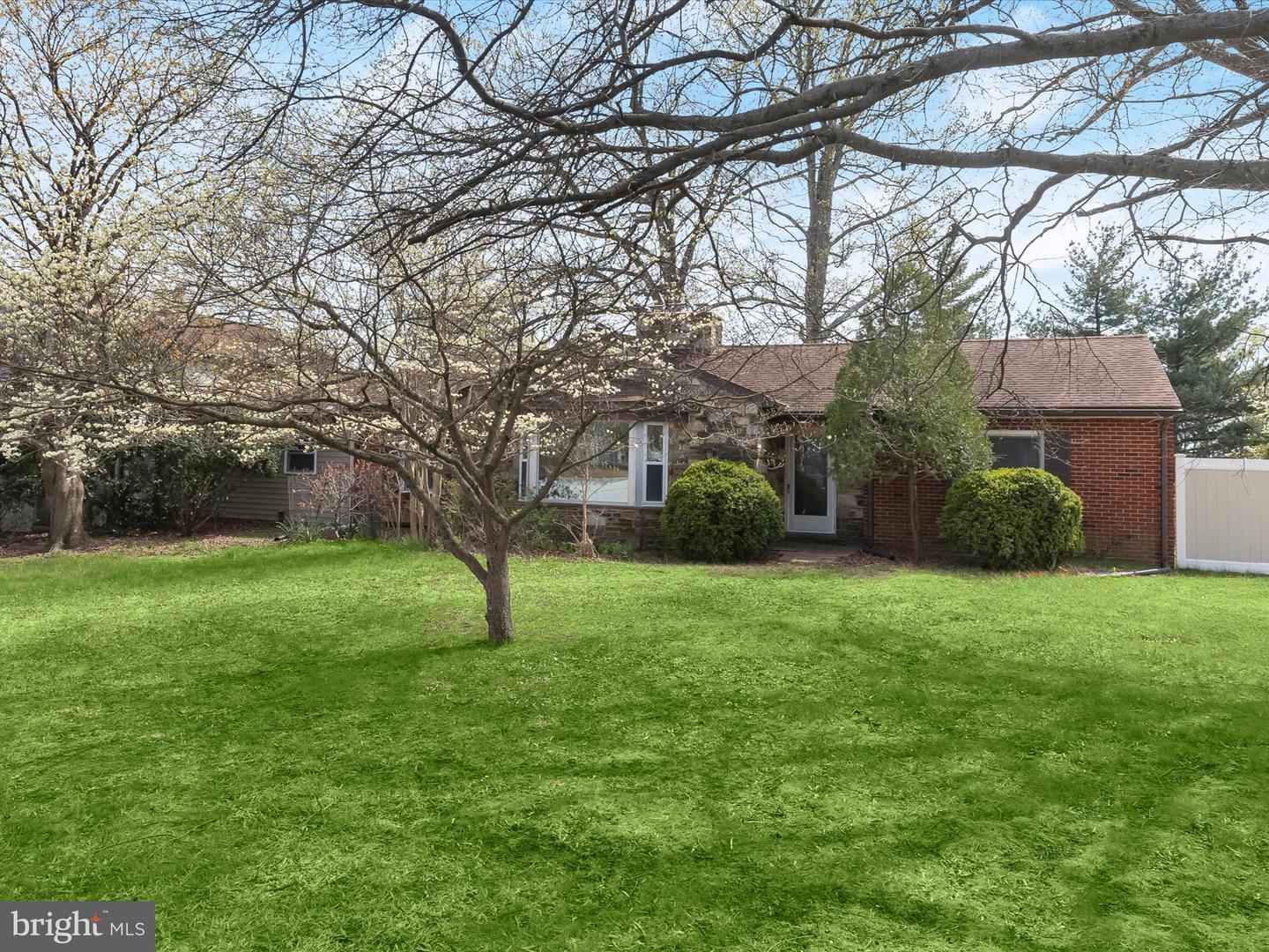 Picture of 9151 RIVER HILL RD