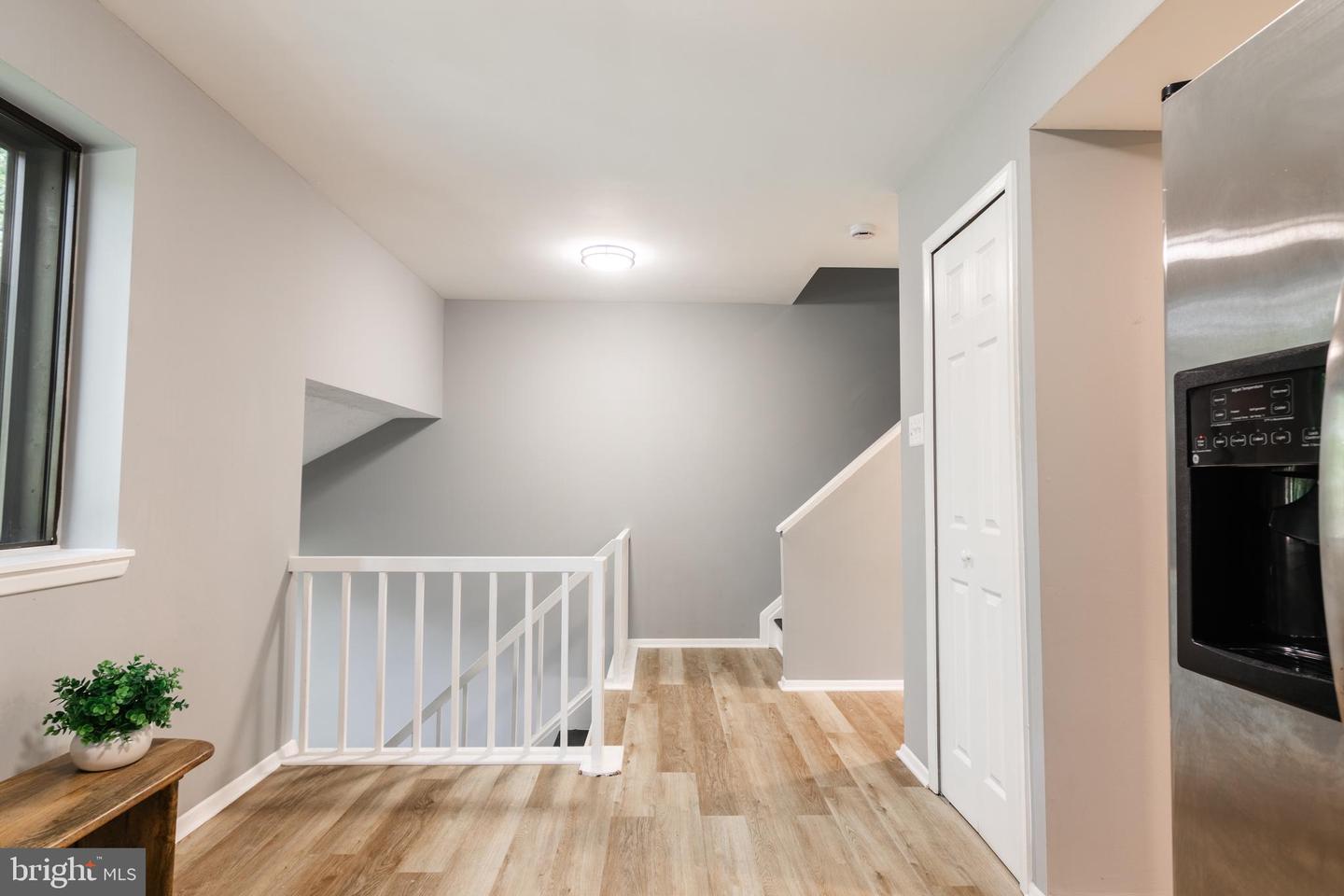 7374 Hickory Log Cir Property Photo 12