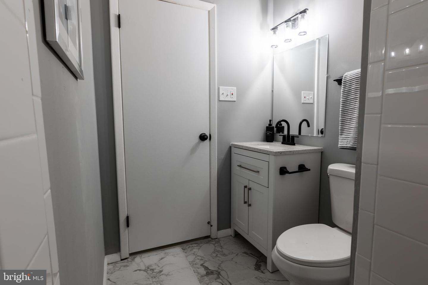 7374 Hickory Log Cir Property Photo 25
