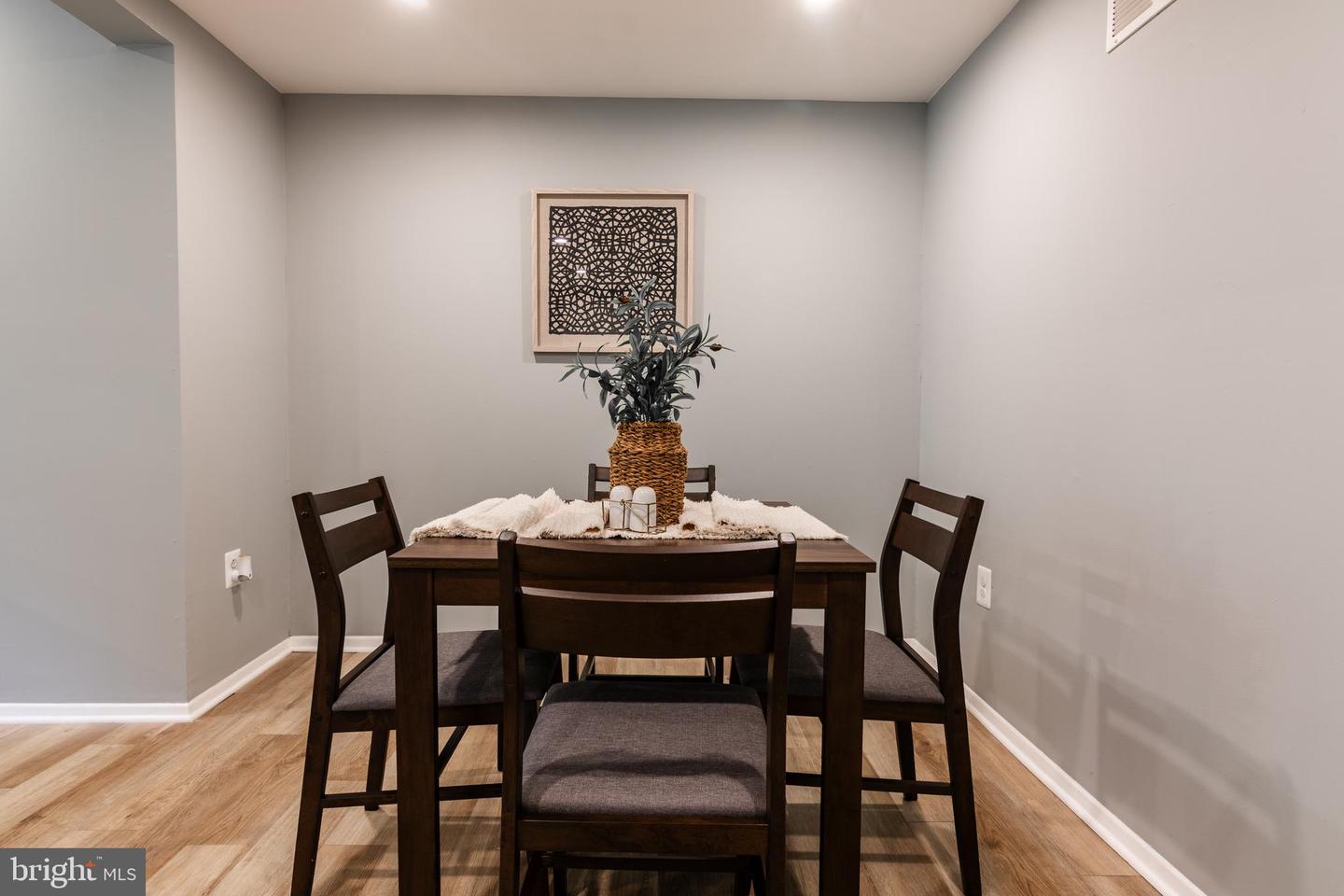 7374 Hickory Log Cir Property Photo 38