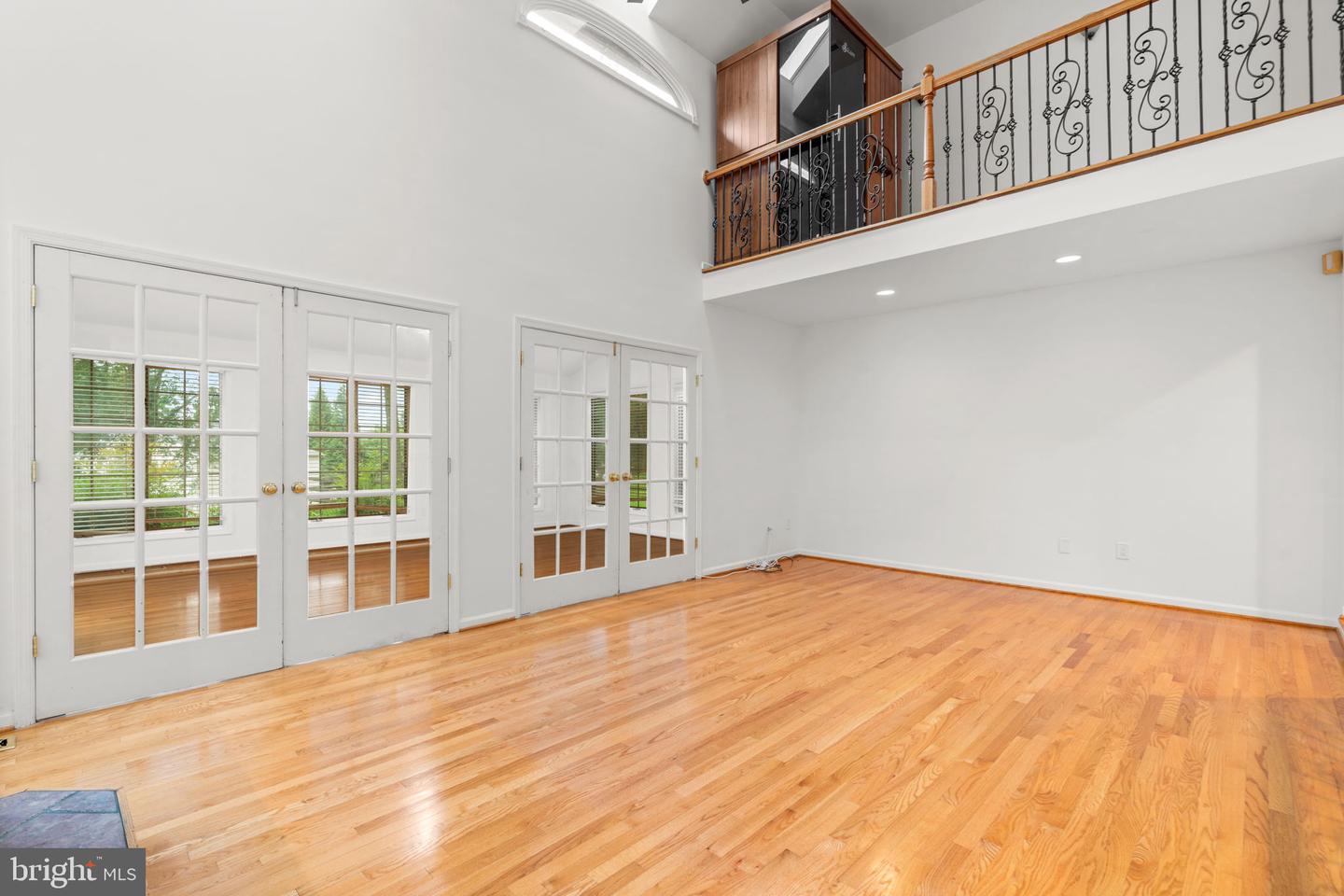 10209 Wetherburn Rd Property Photo 17