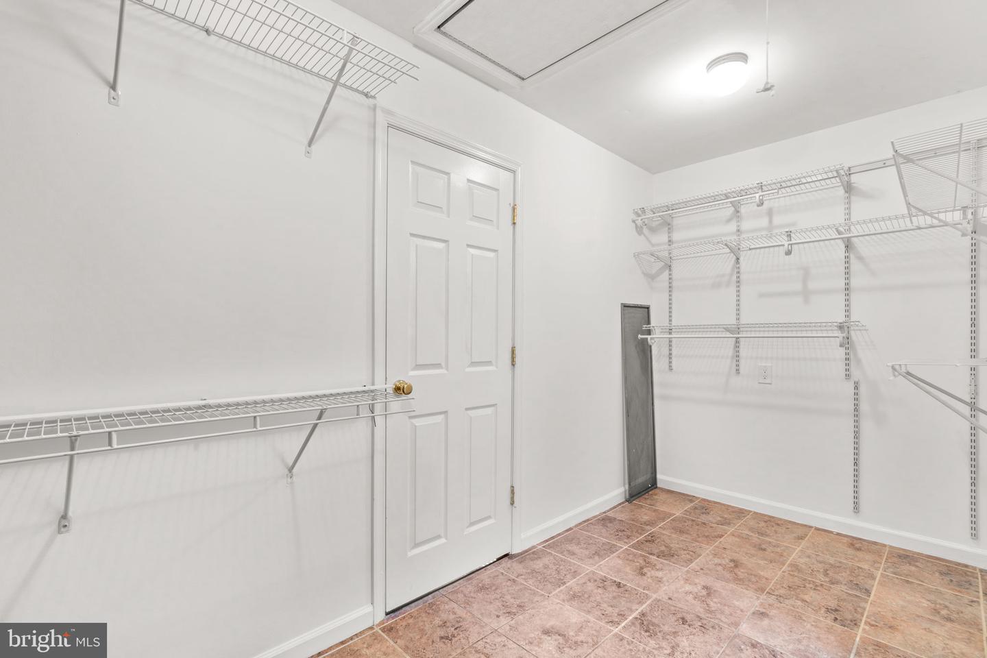 10209 Wetherburn Rd Property Photo 36