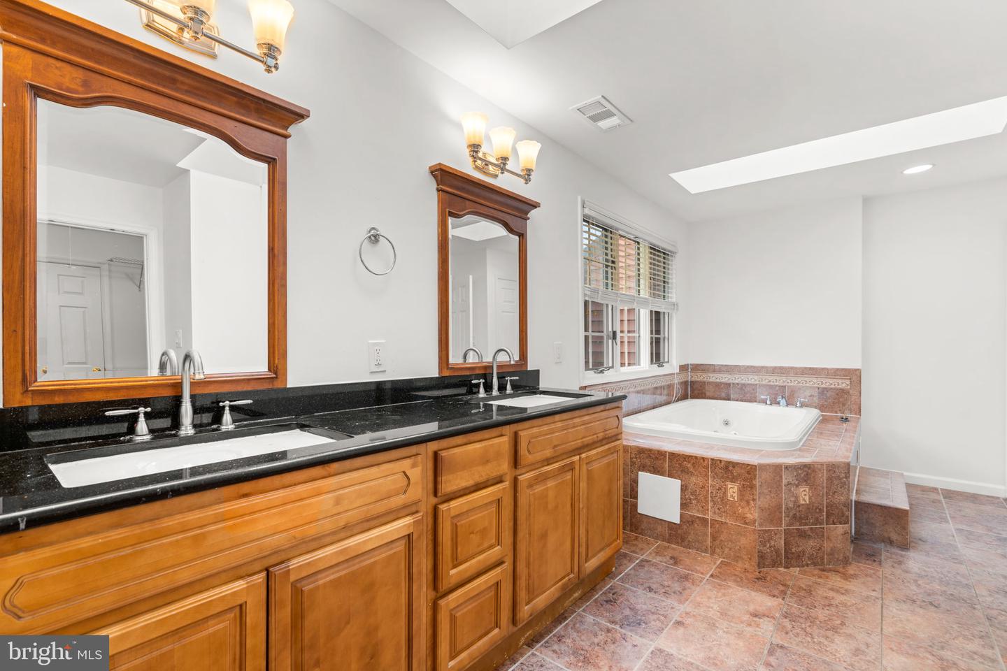 10209 Wetherburn Rd Property Photo 37