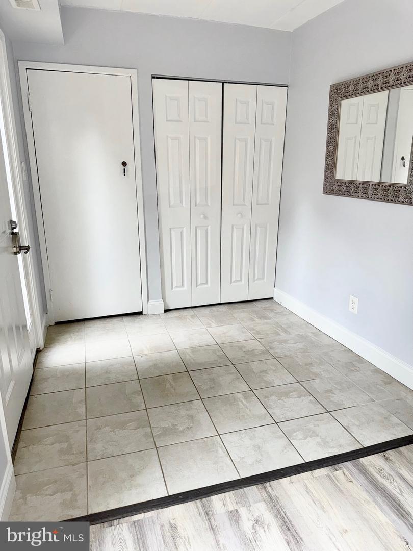 10540 Faulkner Ridge Cir #6-4 Property Photo 4