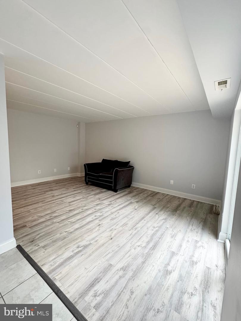 10540 Faulkner Ridge Cir #6-4 Property Photo 6