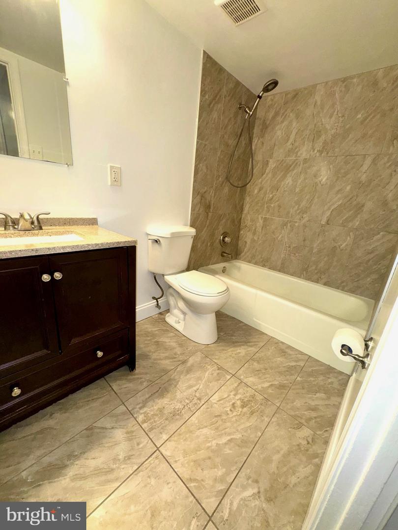 10540 Faulkner Ridge Cir #6-4 Property Photo 16
