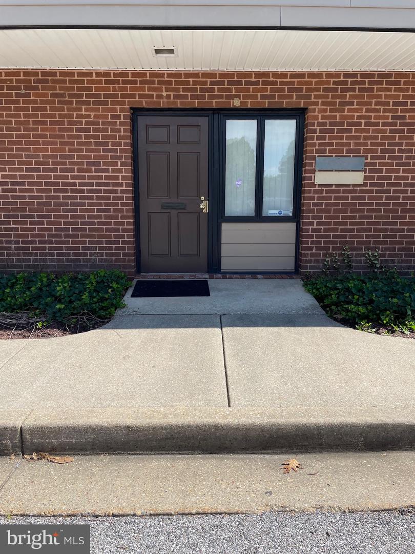 10798 Hickory Ridge Rd Property Photo 1