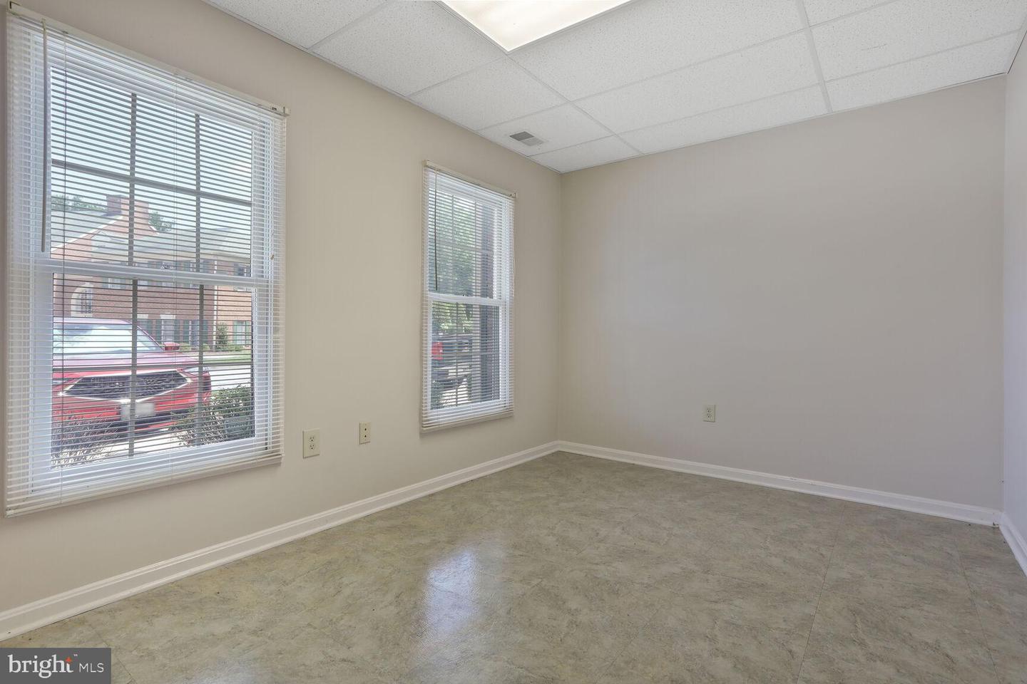 5018 Dorsey Hall Dr #104 Property Photo 11