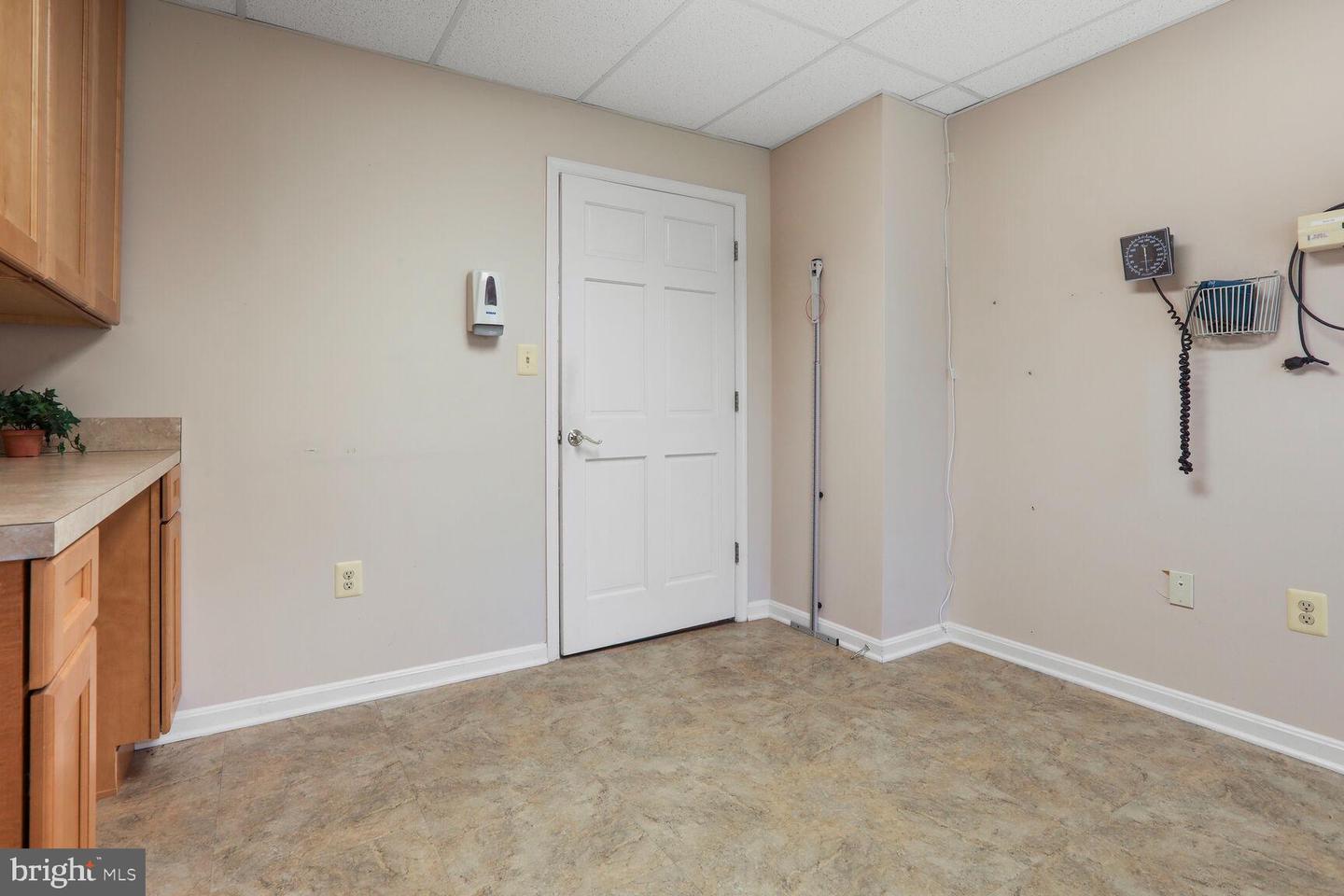 5018 Dorsey Hall Dr #104 Property Photo 13