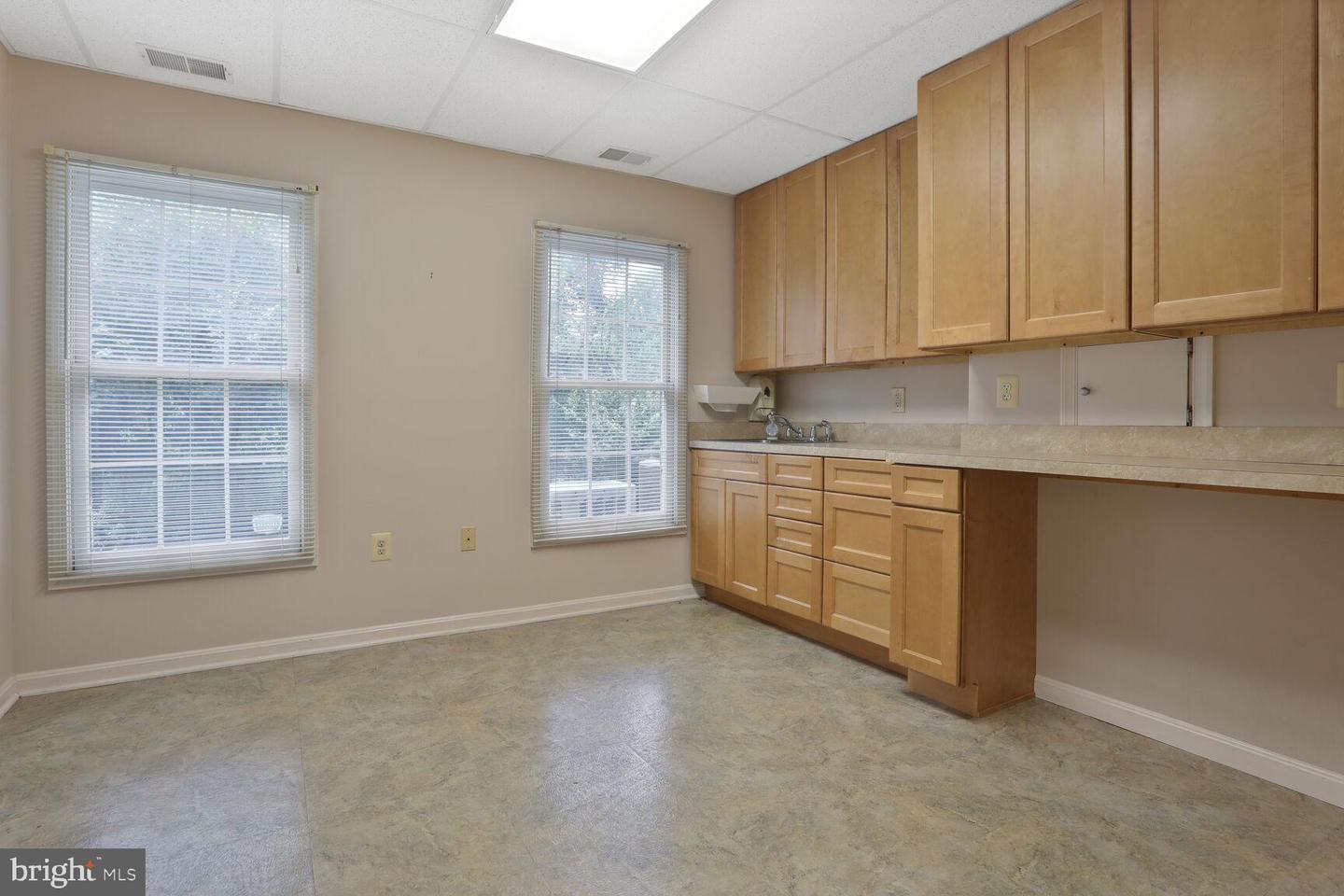 5018 Dorsey Hall Dr #104 Property Photo 14