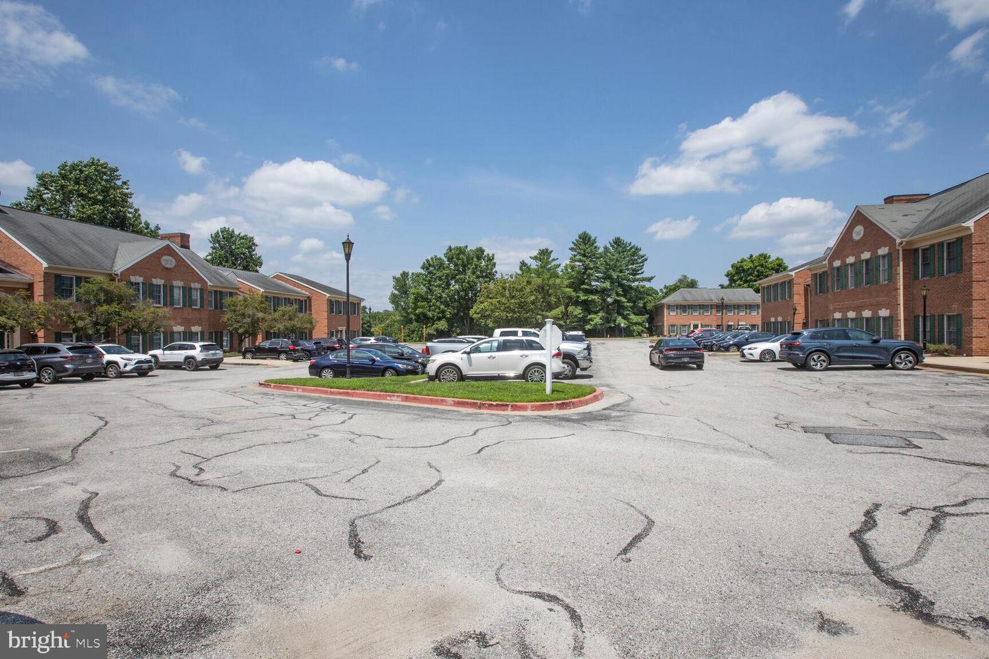5018 Dorsey Hall Dr #104 Property Photo 18