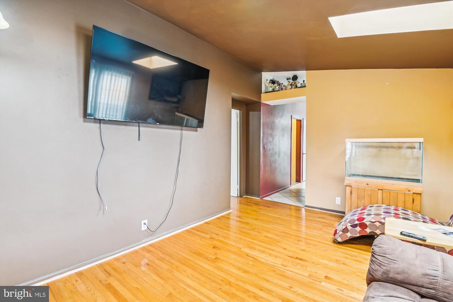 8941 Twelve Sons Ct Property Photo 5