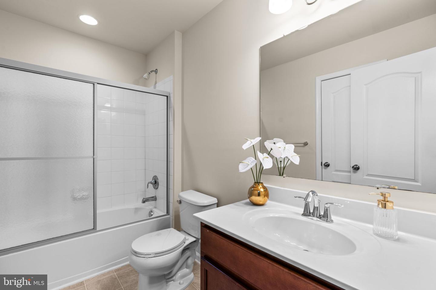 7720 Blue Stream Dr Property Photo 36