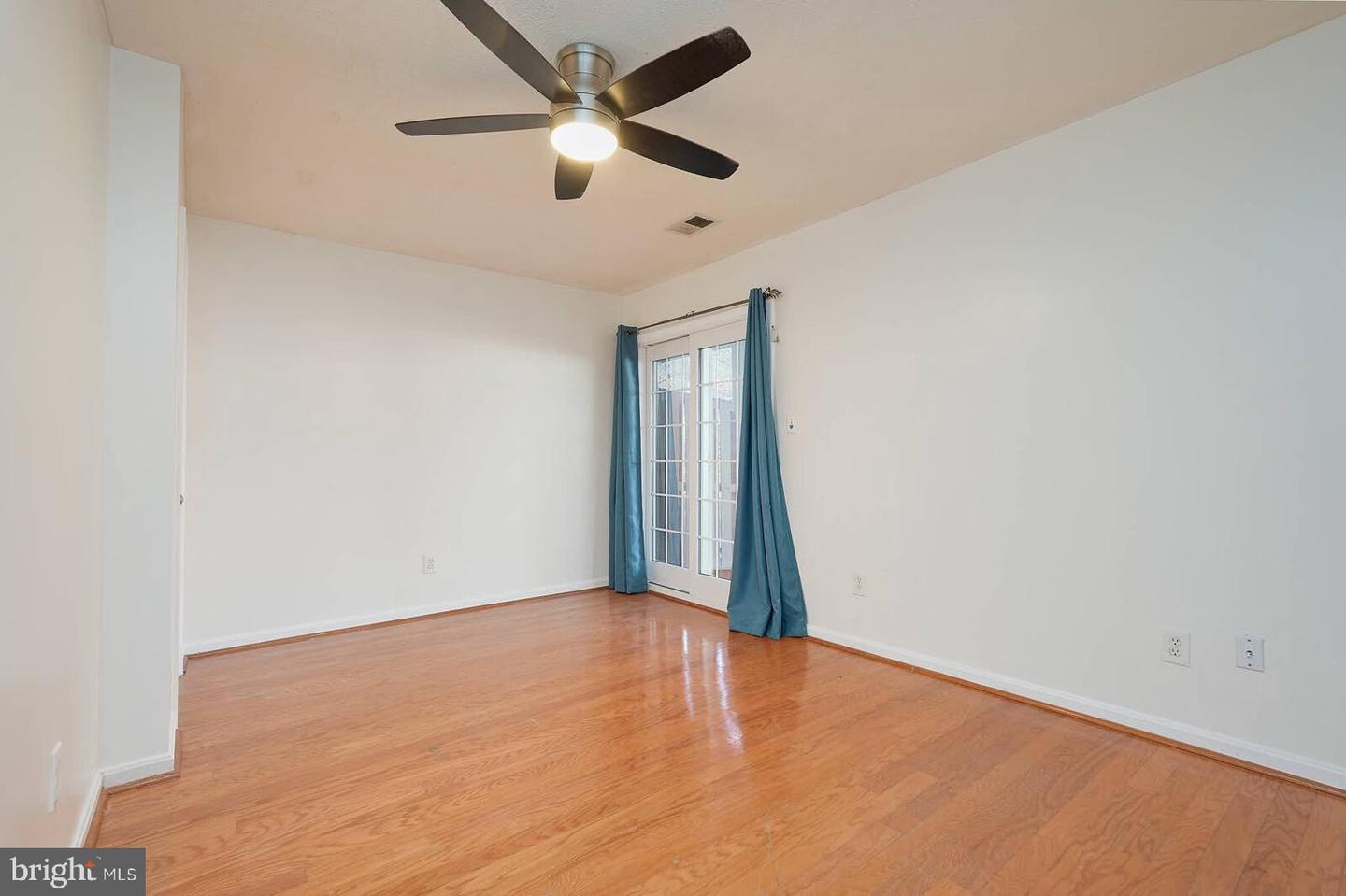 9575 Donnan Castle Property Photo 13