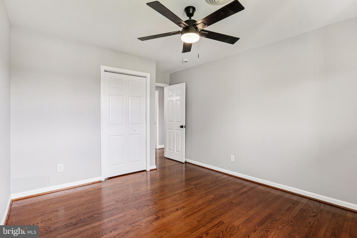 15474 Roxbury Rd Property Photo 20