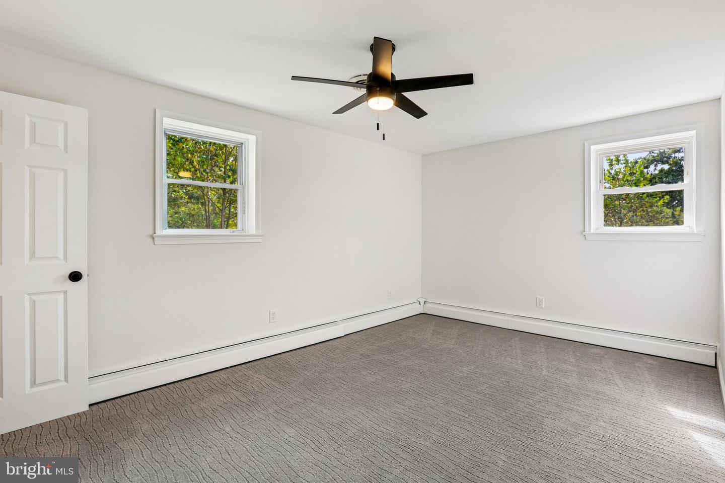 15474 Roxbury Rd Property Photo 26