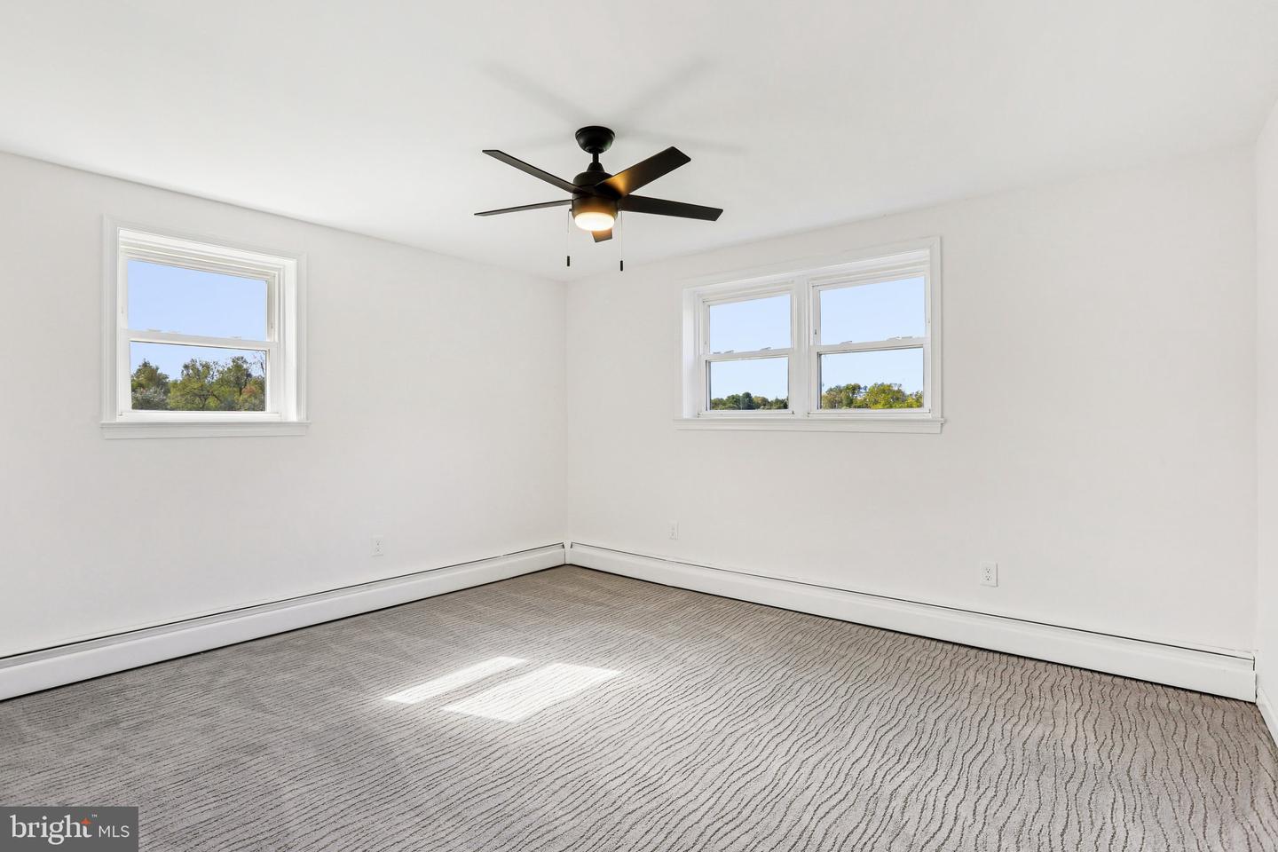 15474 Roxbury Rd Property Photo 28