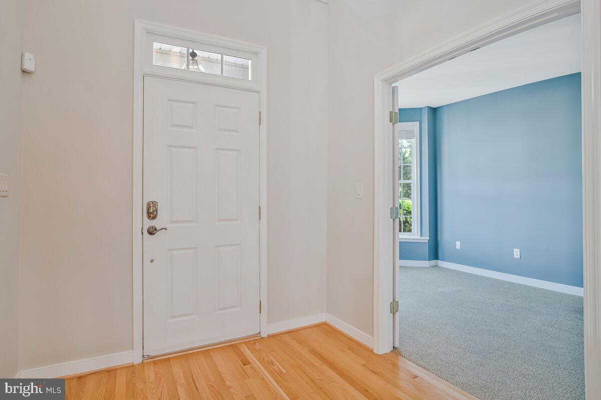8656 Vast Rose Dr #23 Property Photo 3
