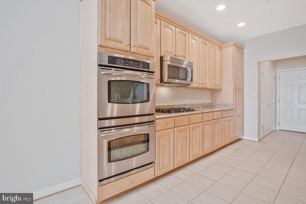 8656 Vast Rose Dr #23 Property Photo 22