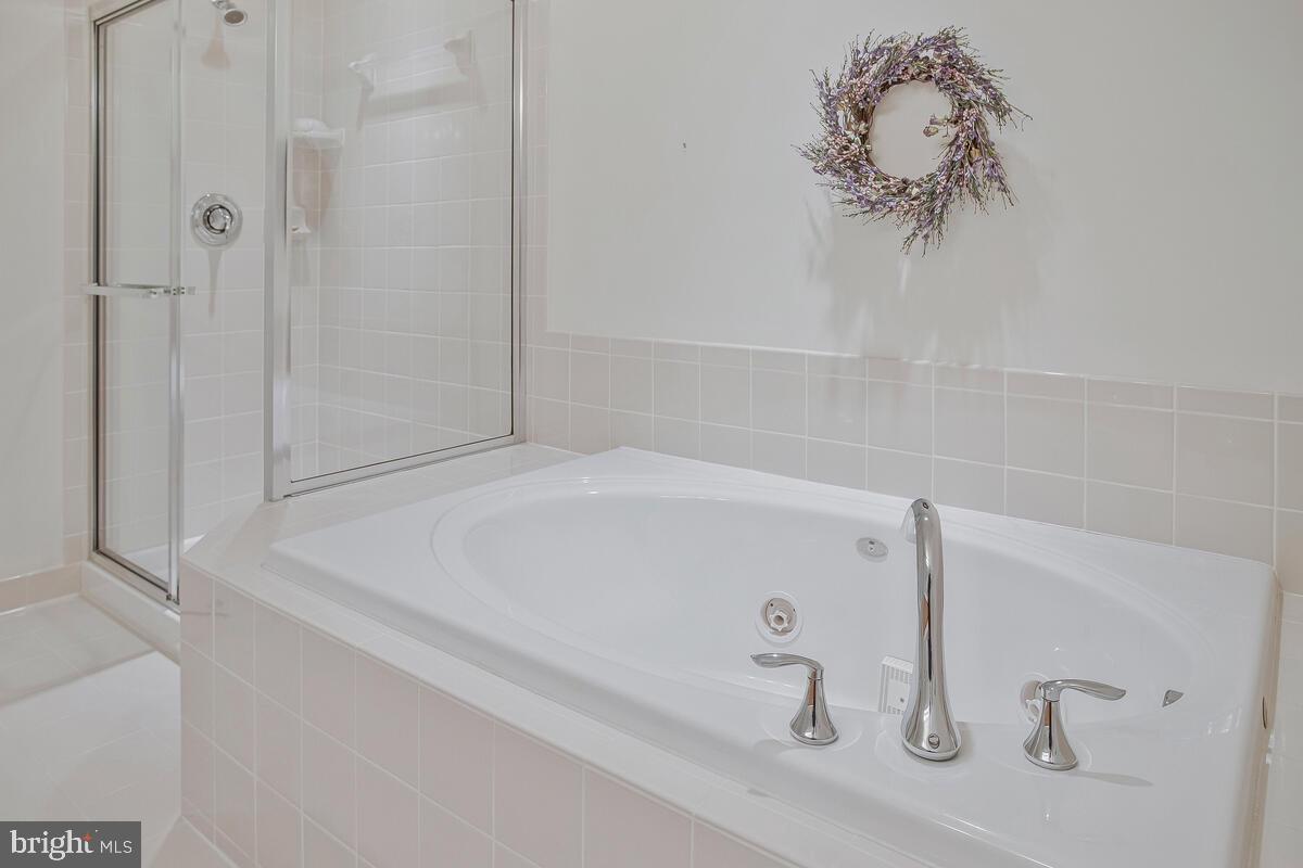 8656 Vast Rose Dr #23 Property Photo 39