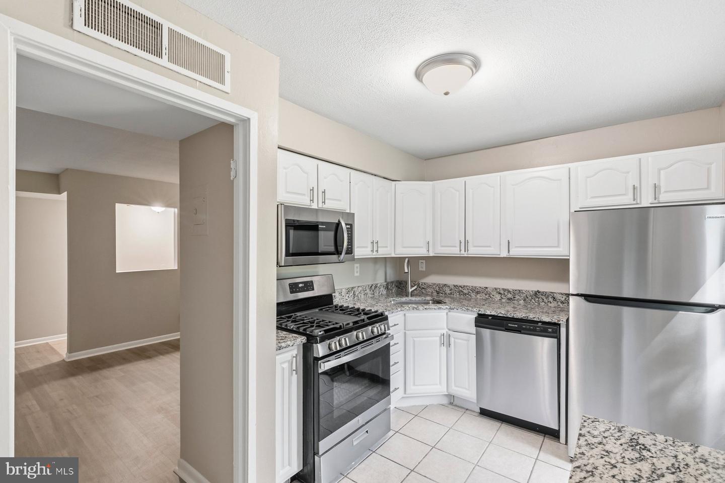 5866 Thunder Hill Rd #a-4 Property Photo 3
