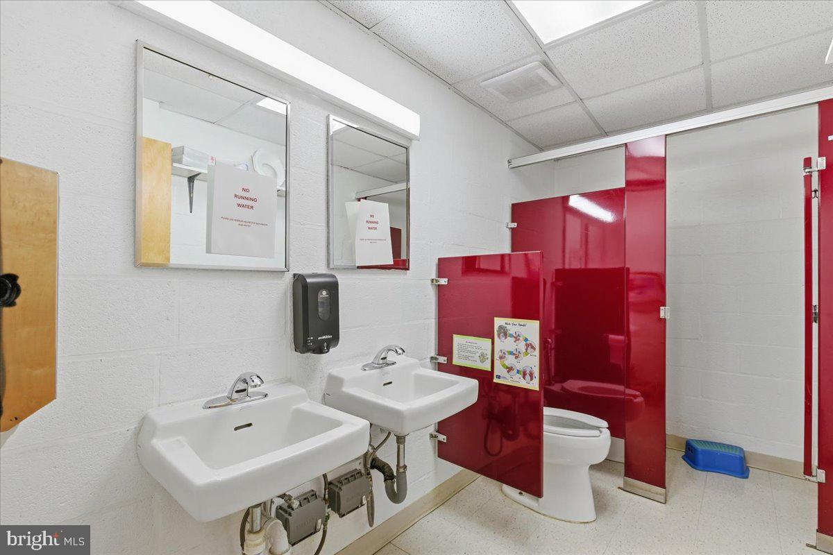 2330 Mount Hebron Dr Property Photo 25