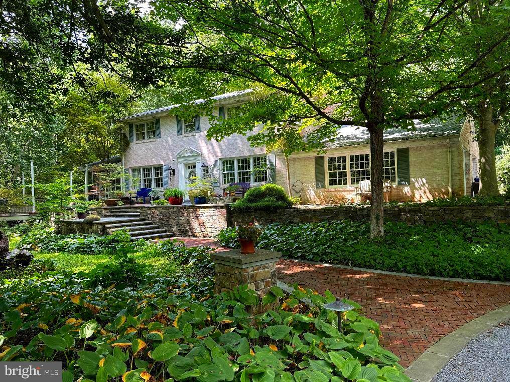 7244 Mink Hollow Rd Property Photo 2