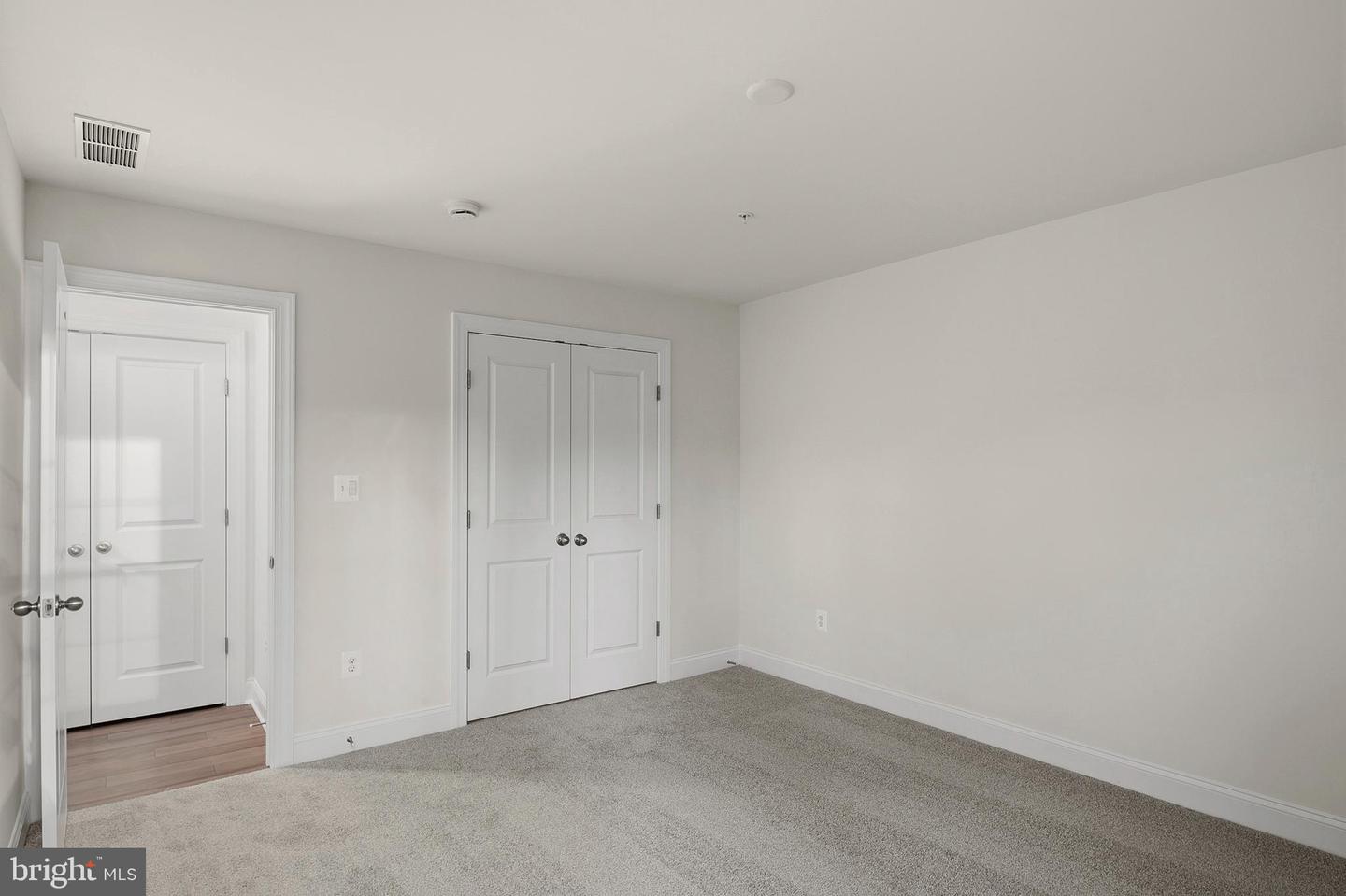 4484 Ilchester Rd Property Photo 31