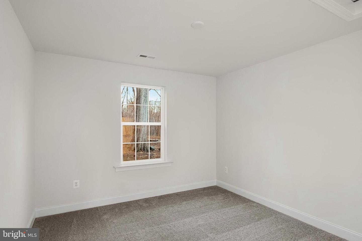 4484 Ilchester Rd Property Photo 32