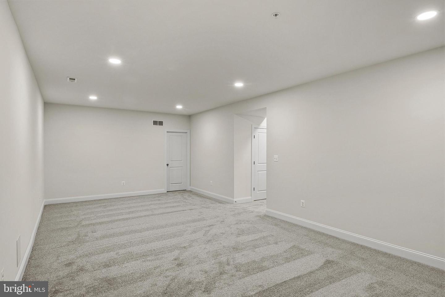 4484 Ilchester Rd Property Photo 42