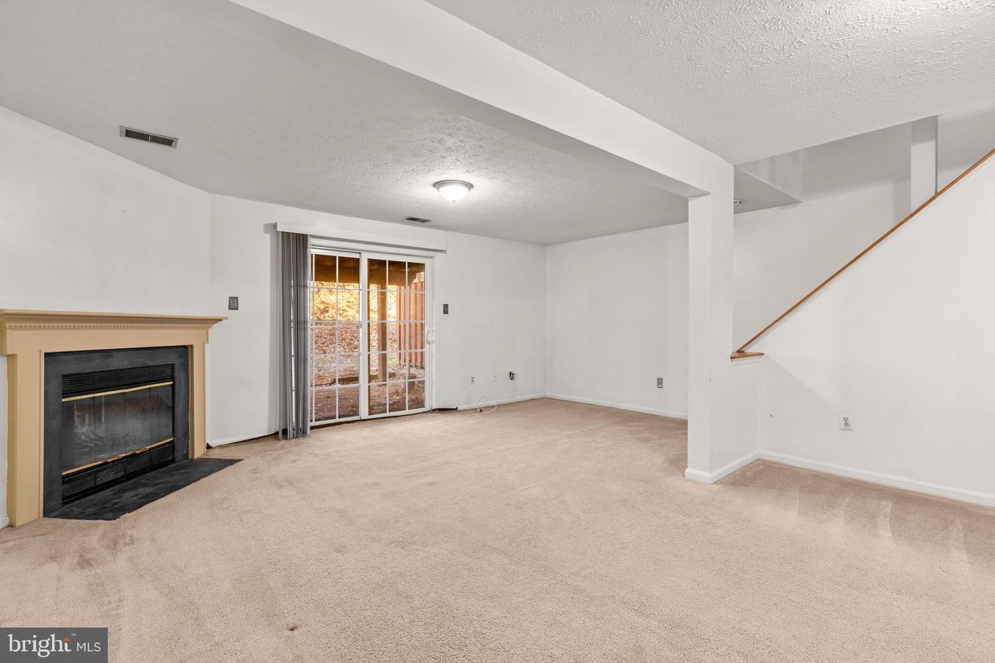 8871 Manahan Dr Property Photo 21