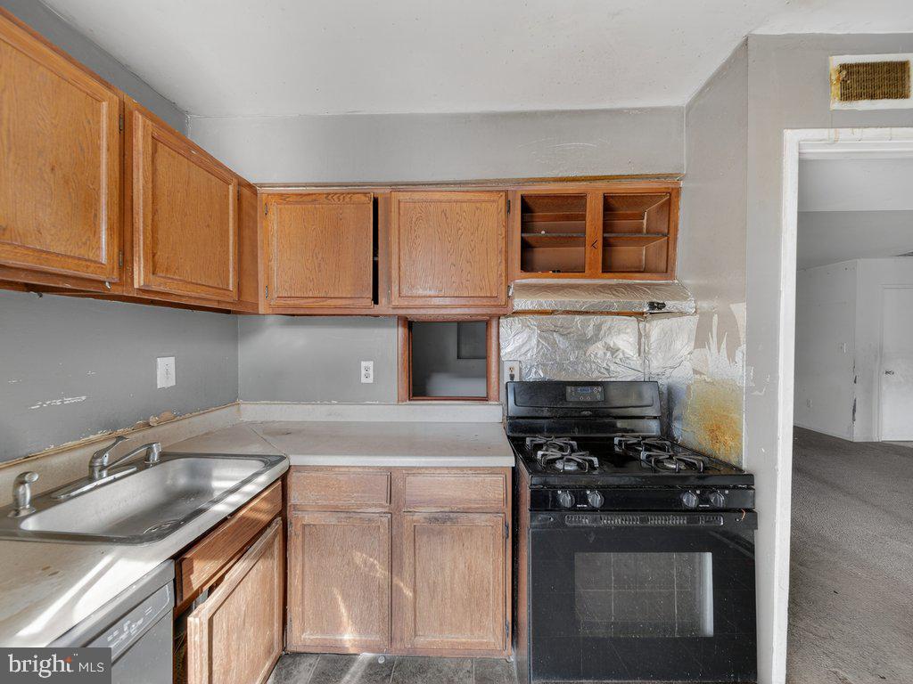 9635 Whiteacre Rd #b-2 Property Photo 12