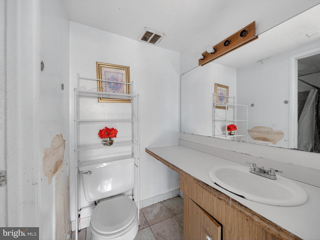 9635 Whiteacre Rd #b-2 Property Photo 23