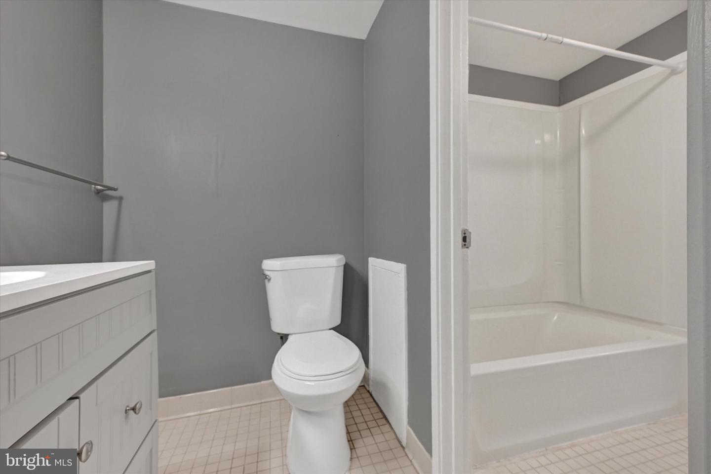 MDHW2066042 Property Photo 15