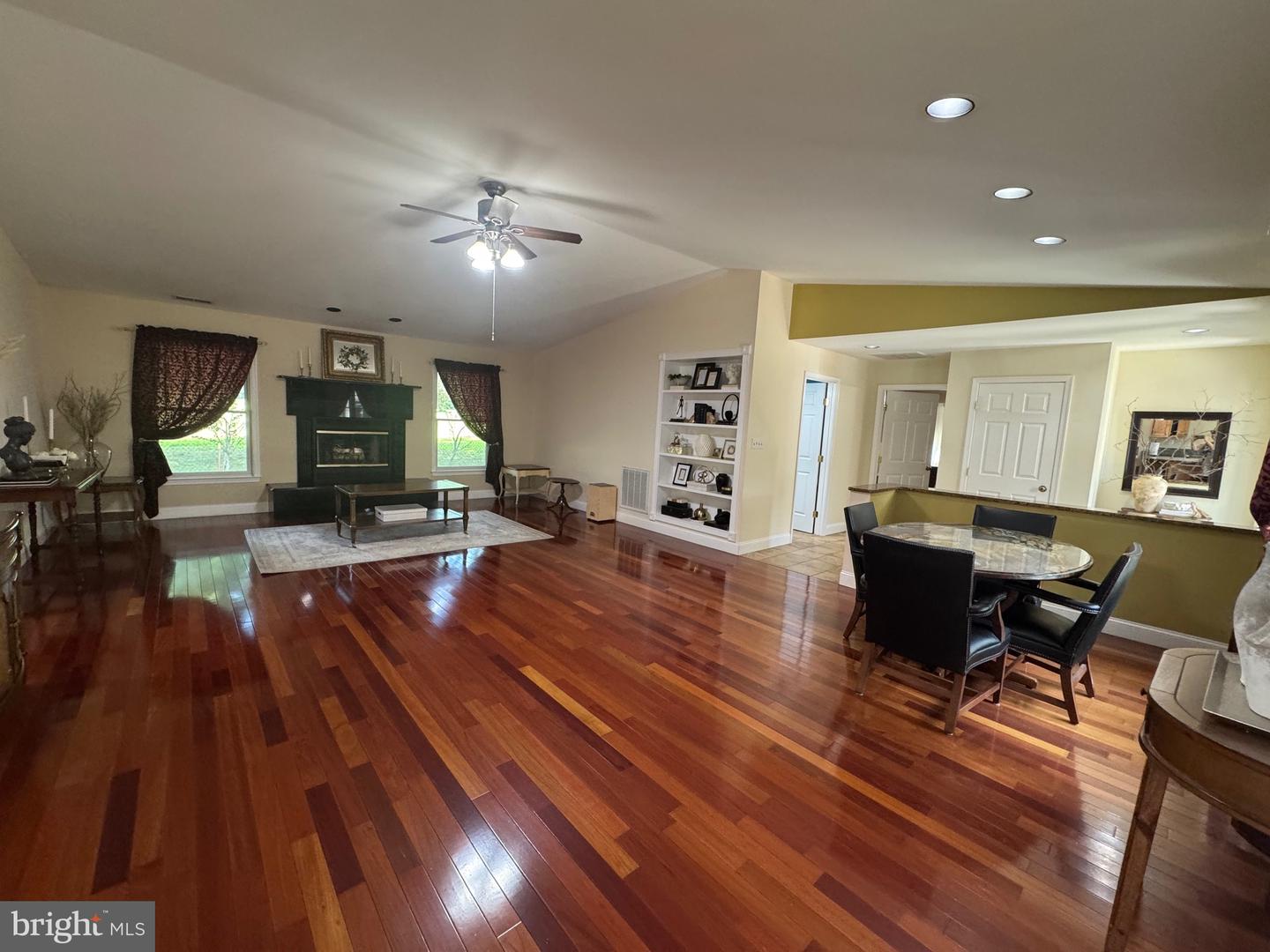 7401 Pindell School Rd Property Photo 12