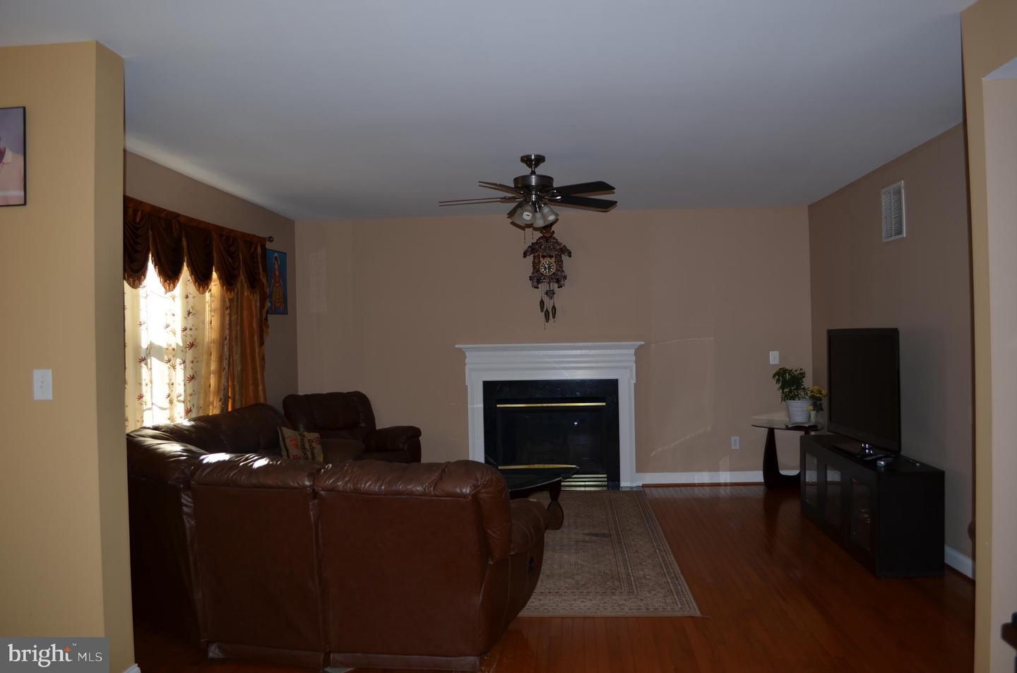 9631 Washington Ave Property Photo 8