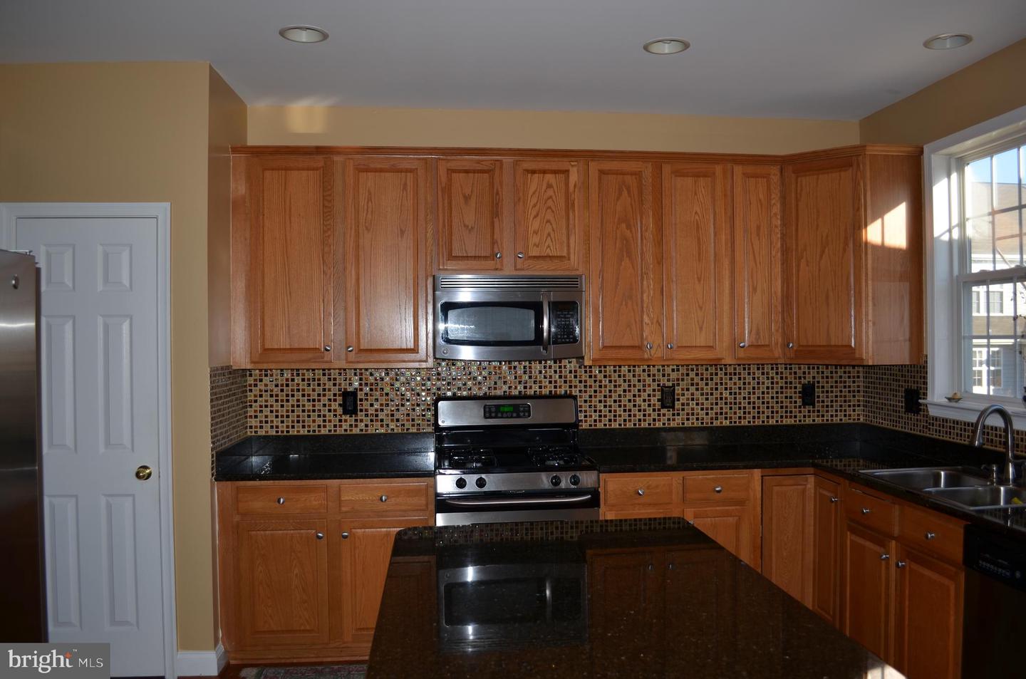 9631 Washington Ave Property Photo 9