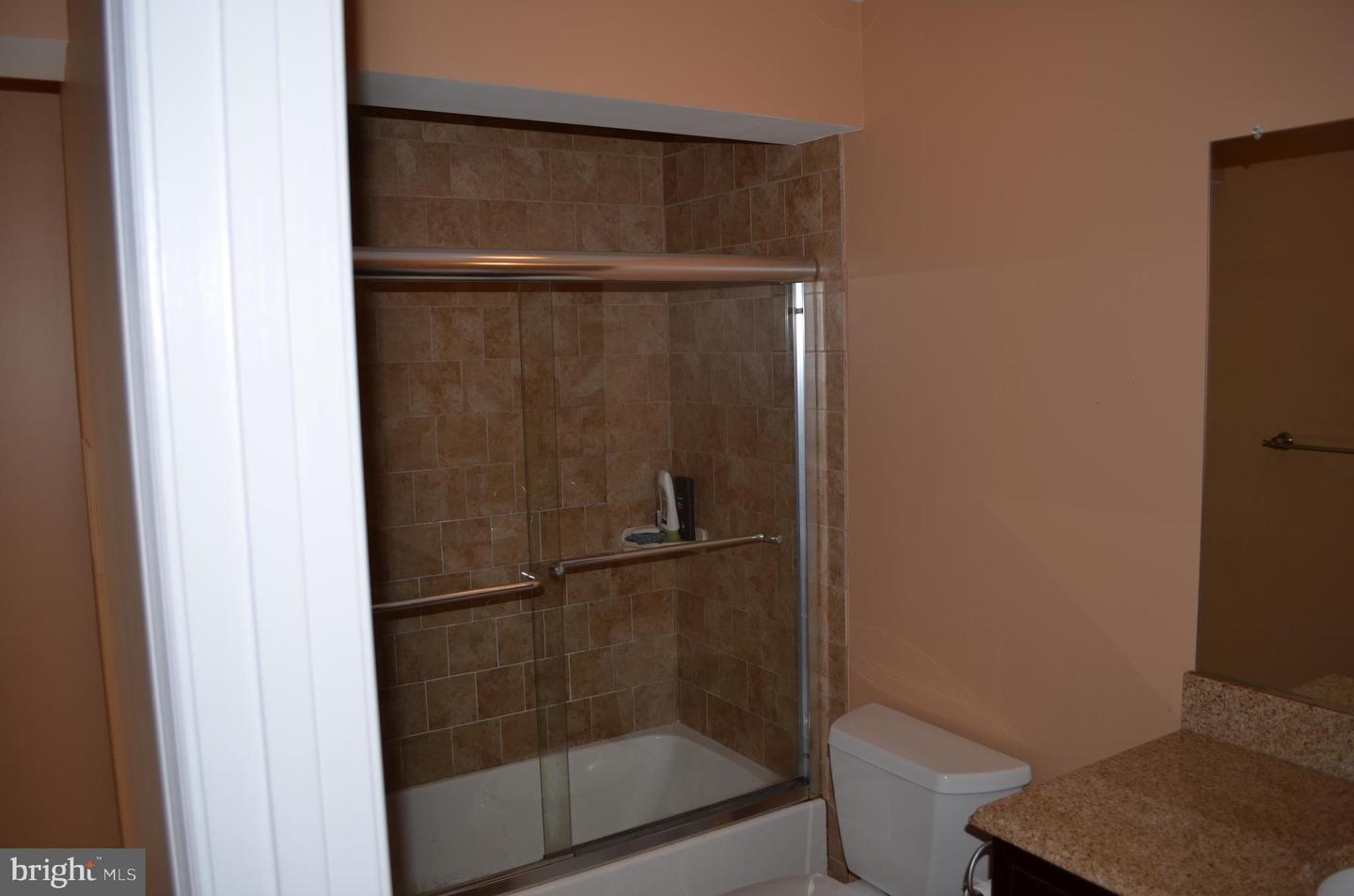 9631 Washington Ave Property Photo 17