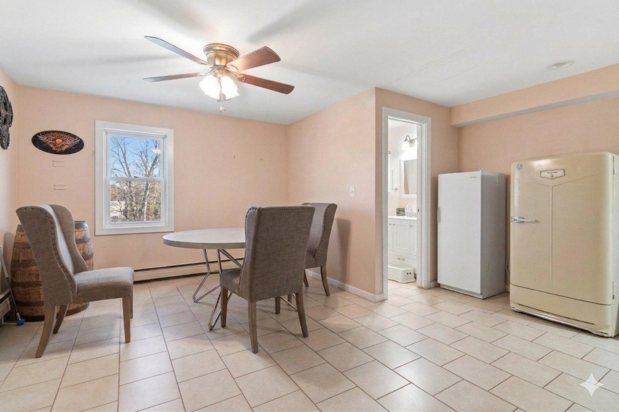 16700 Frederick Rd Property Photo 8