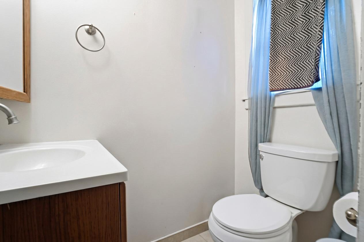 16700 Frederick Rd Property Photo 16