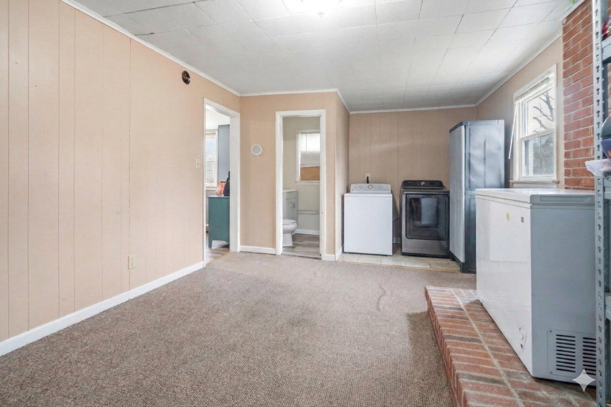 16700 Frederick Rd Property Photo 23