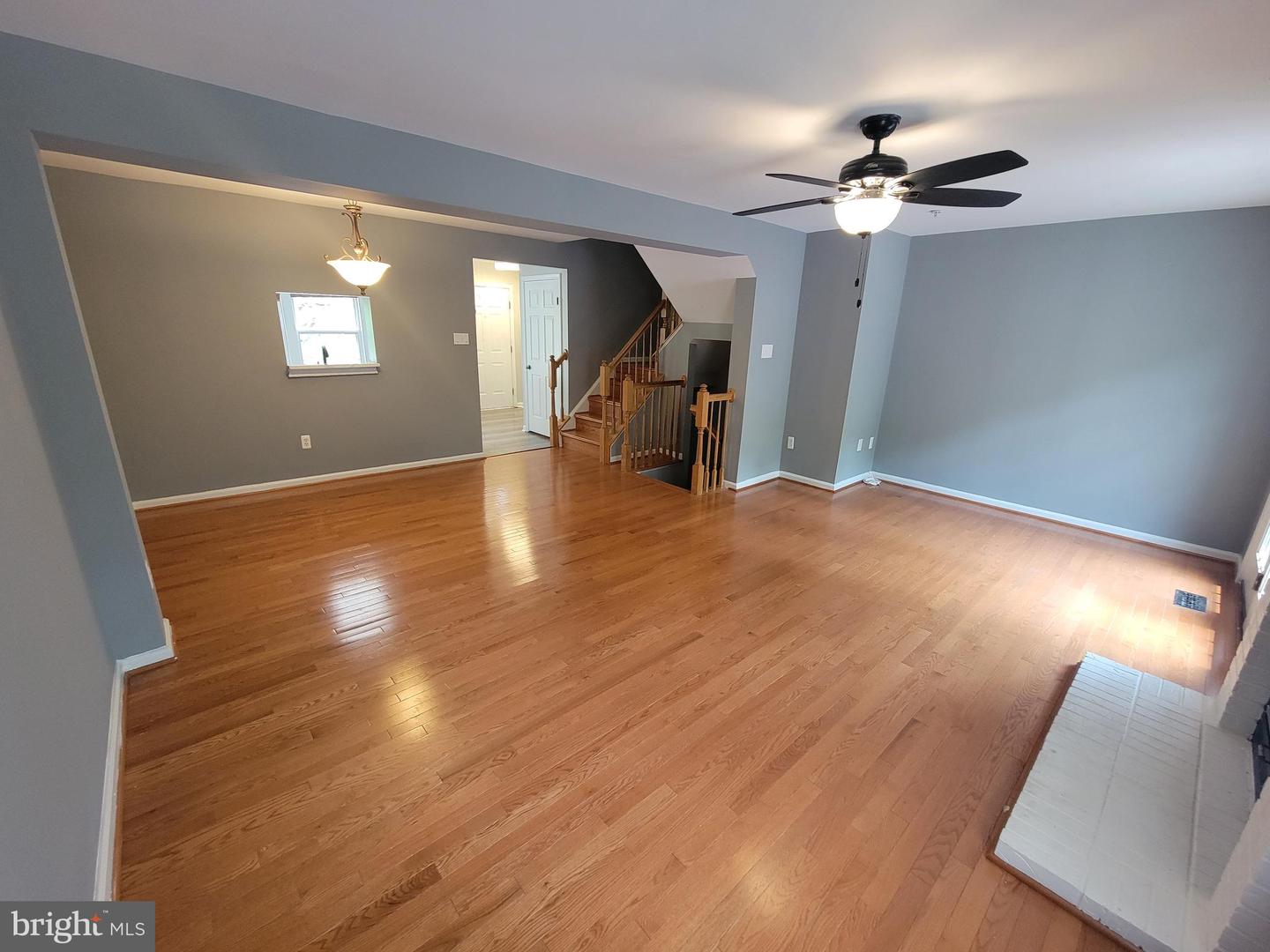 8702 Castlerock Ct Property Photo 15