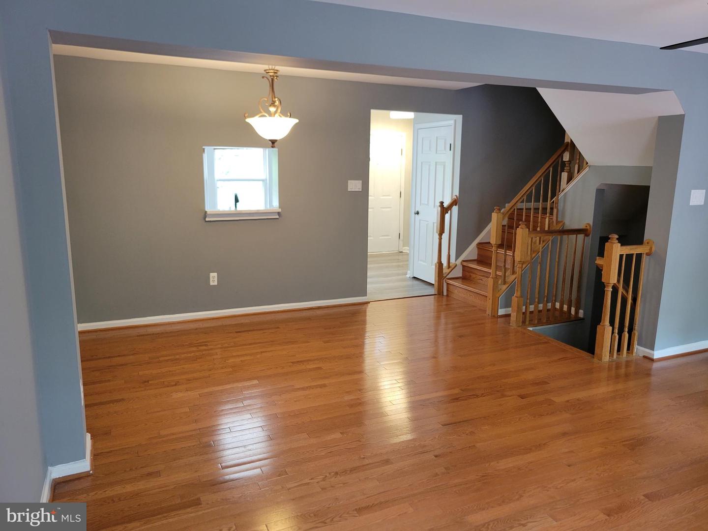 8702 Castlerock Ct Property Photo 19