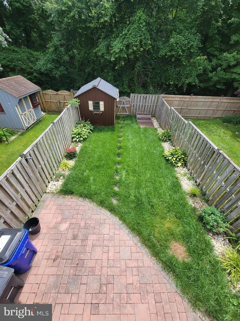 8702 Castlerock Ct Property Photo 25