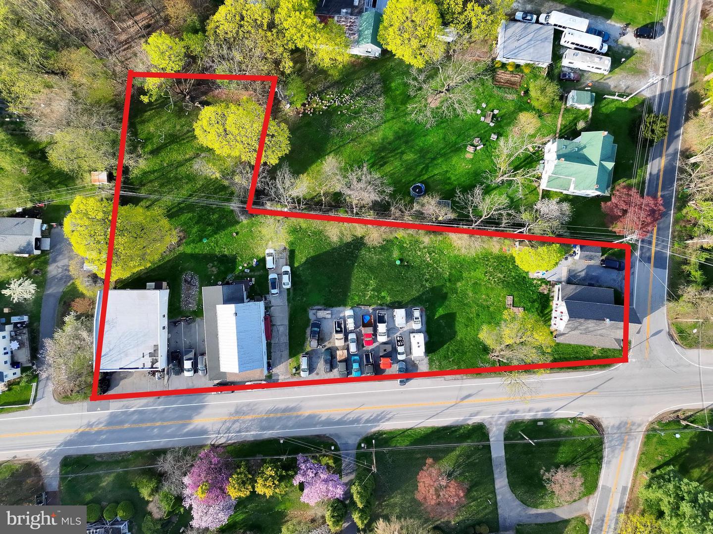 16700 Frederick Rd Property Photo 2