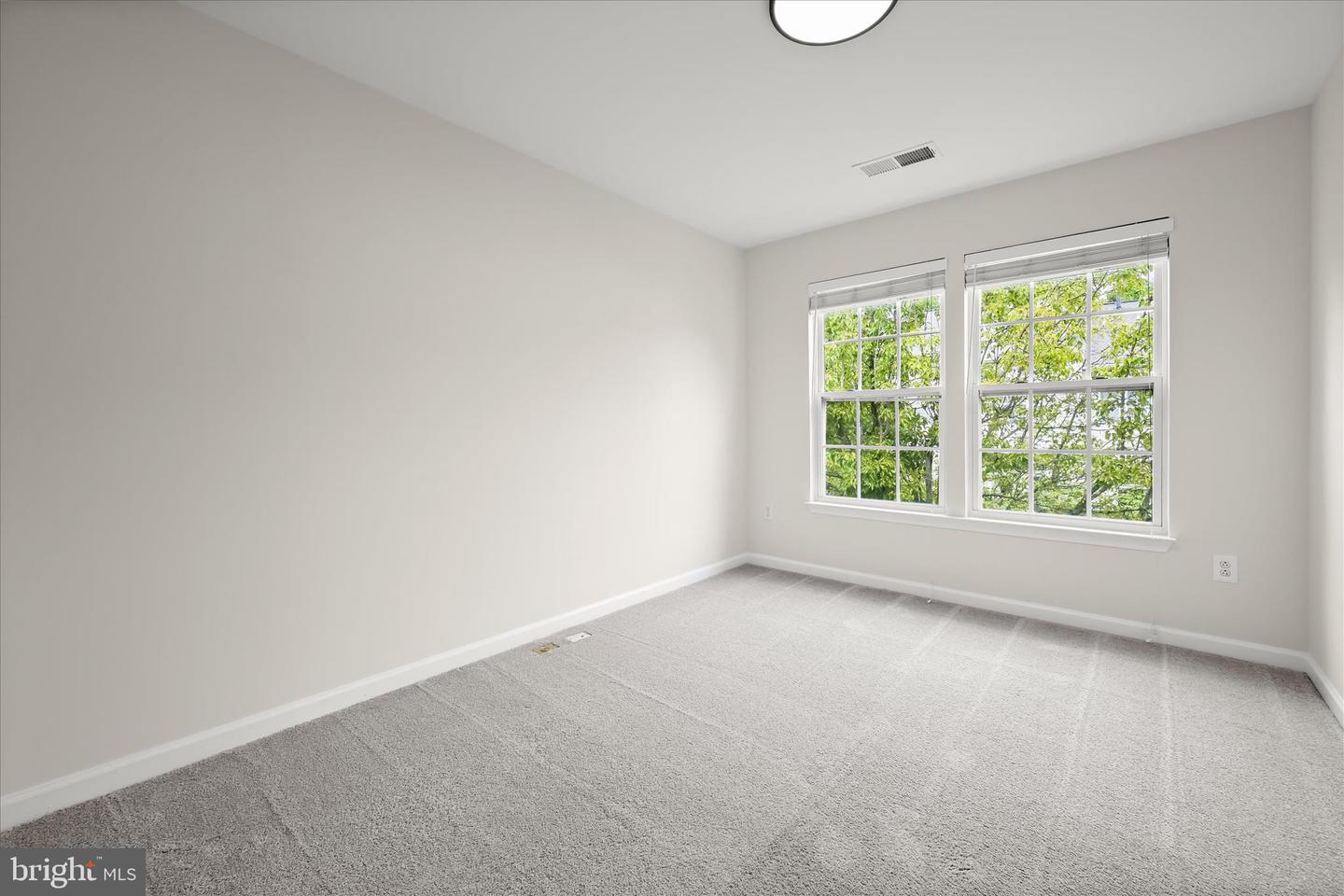 5919 Trumpet Sound Ct #2 Property Photo 31