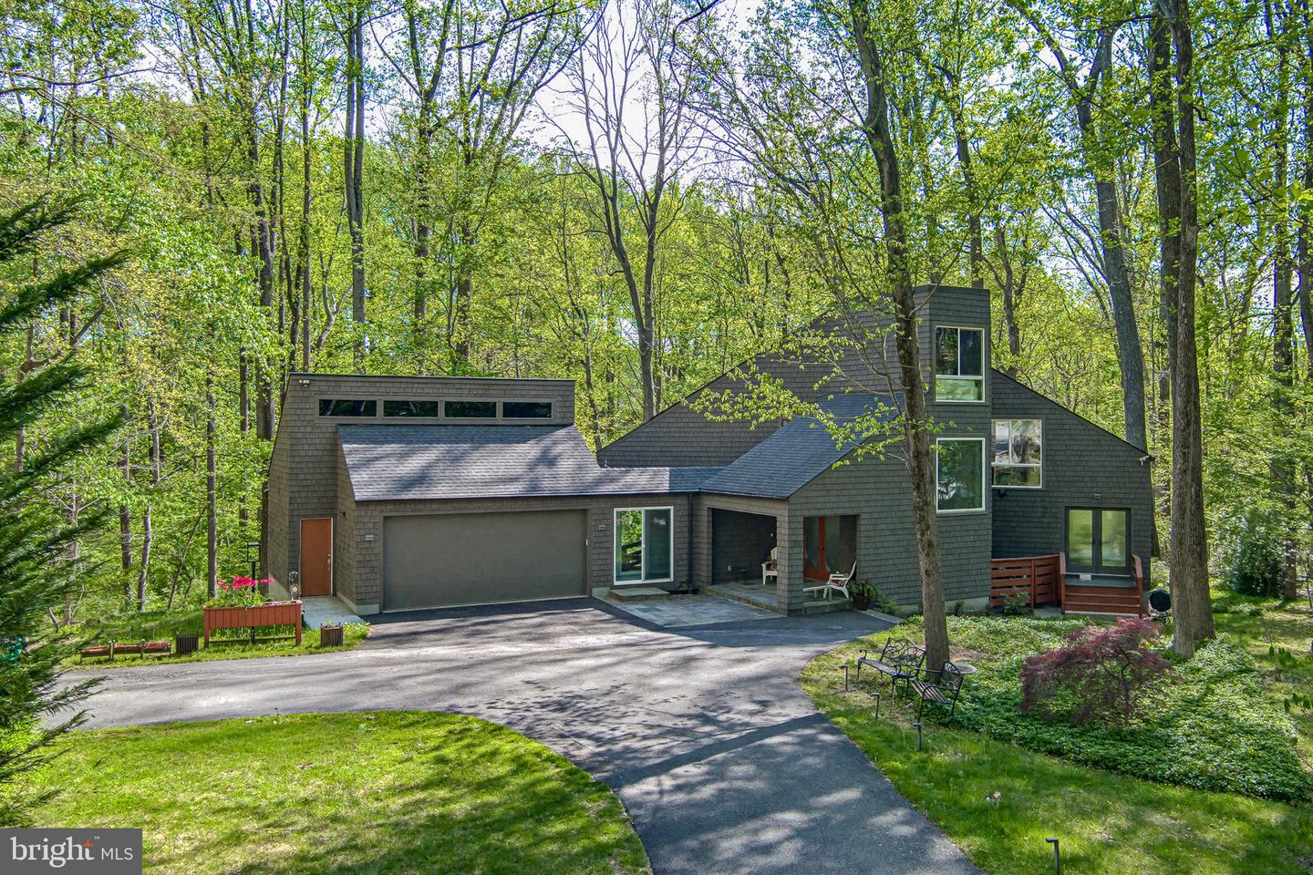11113 Swansfield Rd Property Photo 1